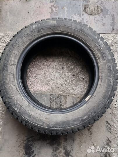 Maxxis ArcticTrekker NP3 165/65 R15