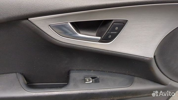 Дверь левая передняя Audi A7, 2011