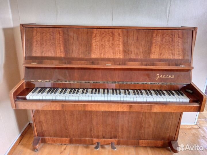 Пианино Элегия