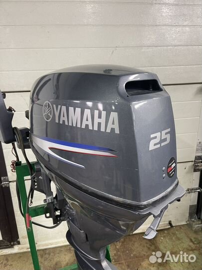 Yamaha F25