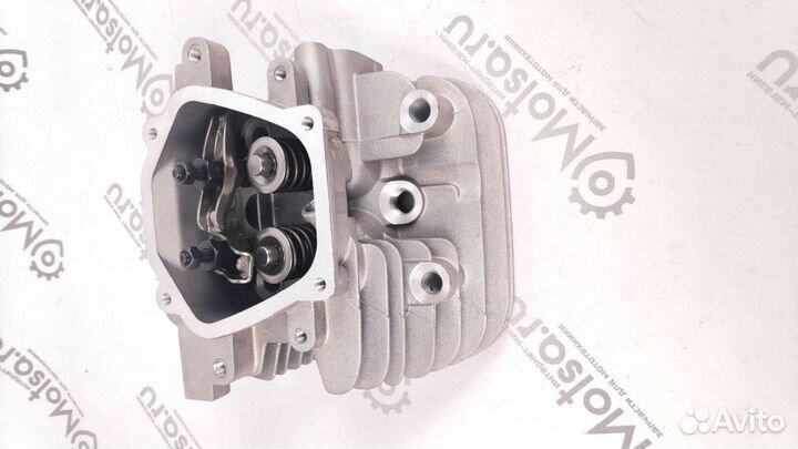 Головка цилиндра II в сборе с клапанами (правая) 2