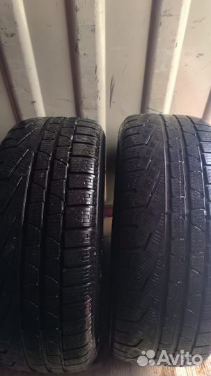 Pirelli Winter 210 Snowsport 225/50 R17 94H