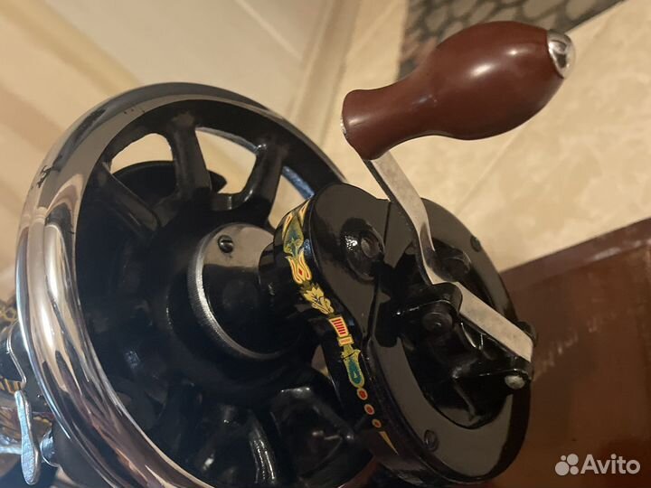 Швейная машина антиквариат