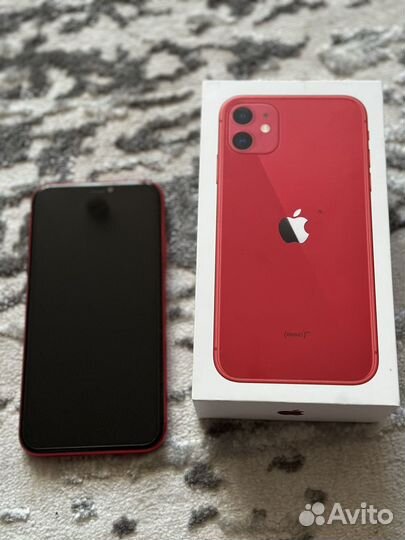 iPhone 11, 64 ГБ