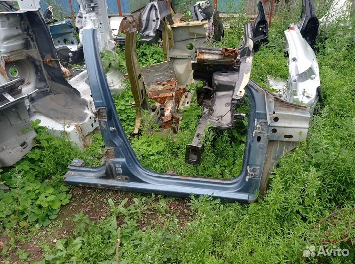 Порог renault logan 1