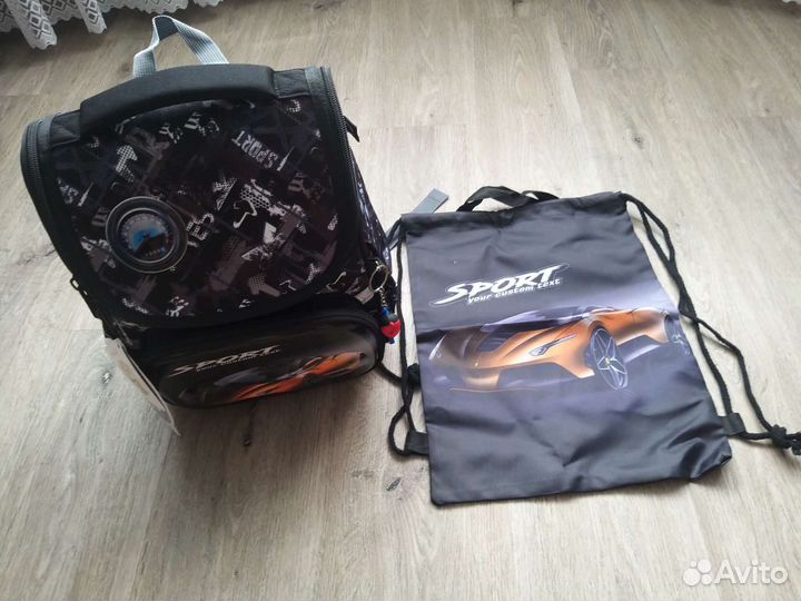 Рюкзак школьный новый