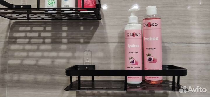 Полочки (2 шт) для ванной новые без сверления