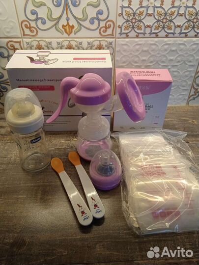 Молокоотсос ручной+бутылочка+пакеты