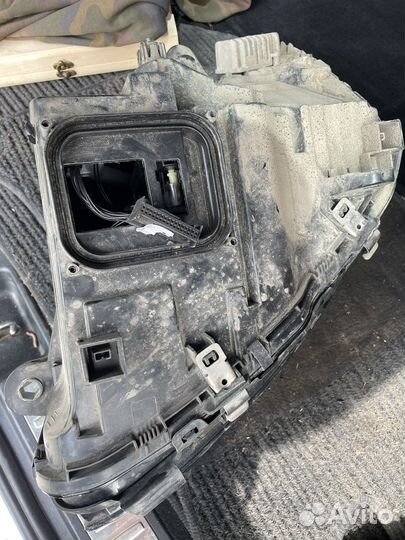 Фара правая mercedes w205