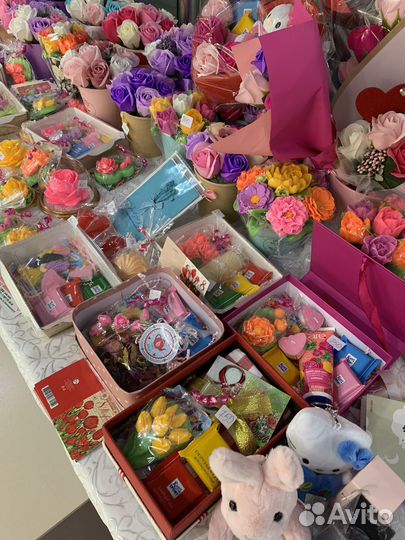 Подарочный набор для женщин на 8 марта