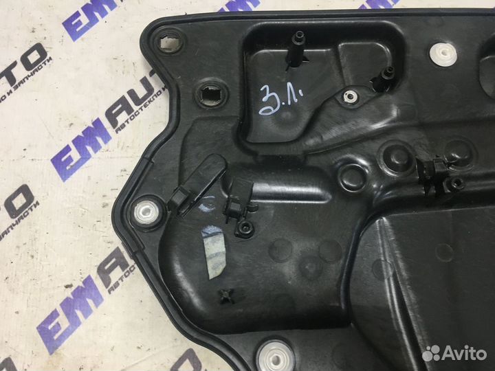 Шумоизоляция двери задней левой бмв 730D F01