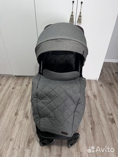 Прогулочная коляска carrello bravo