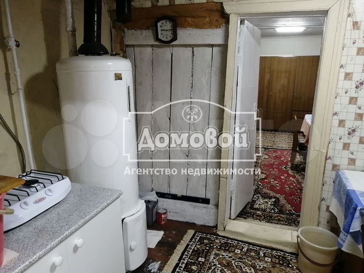 Дом 26 м² на участке 4 сот.