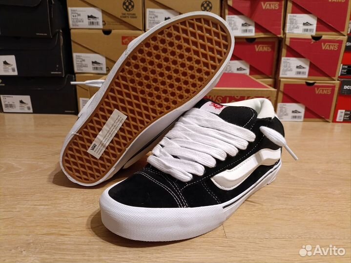 Кеды Vans Knu Mid Black / True White