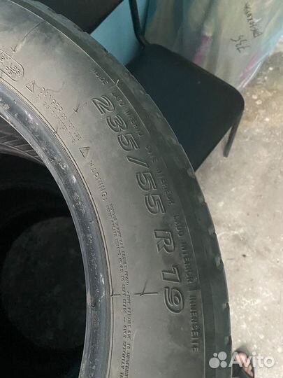 Michelin Agilis 101 235/55 R19