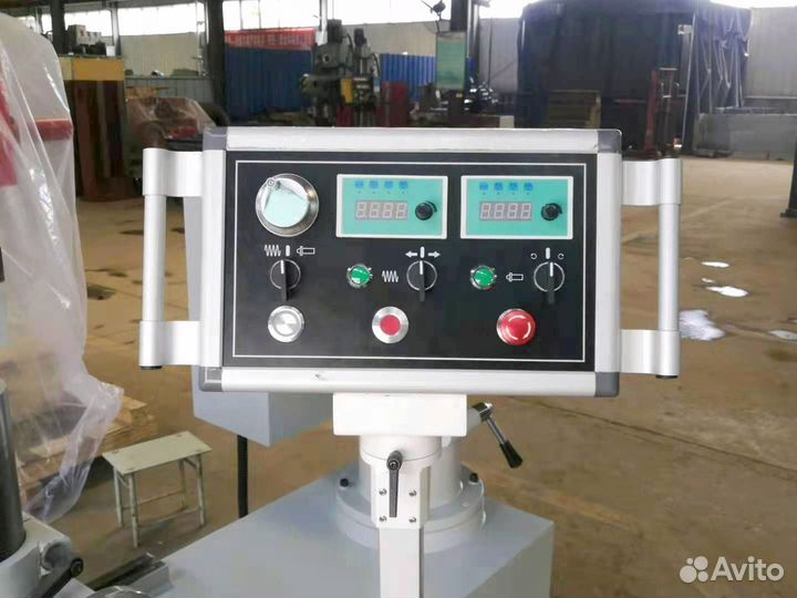 Горизонтально-расточной станок T8120 (T8120vf)