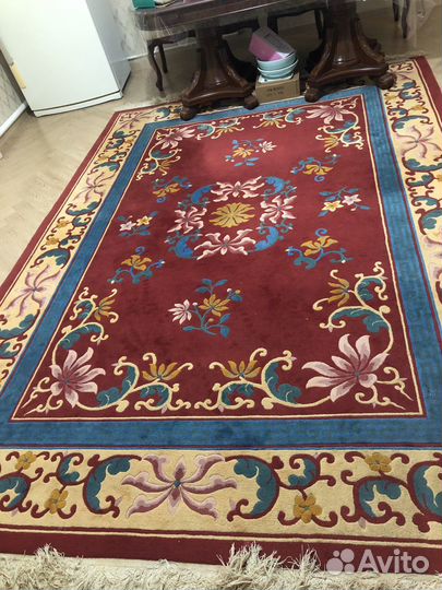 Ковер и шторы