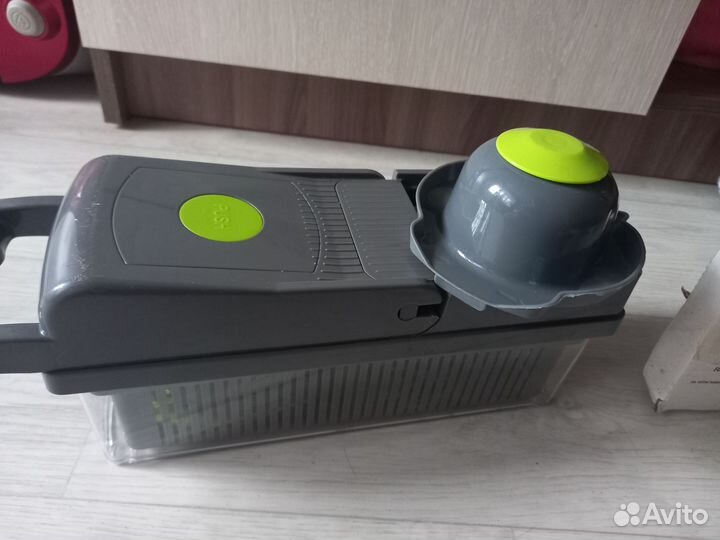 Овощерезка ручная многофункциональная