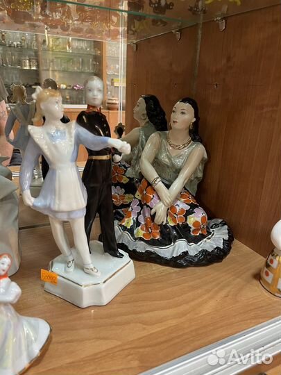 Дулево Иванушка Дама с собачкой якут с белкой