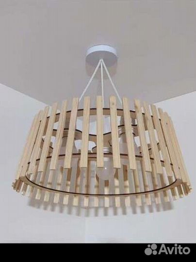 Светильник потолочный