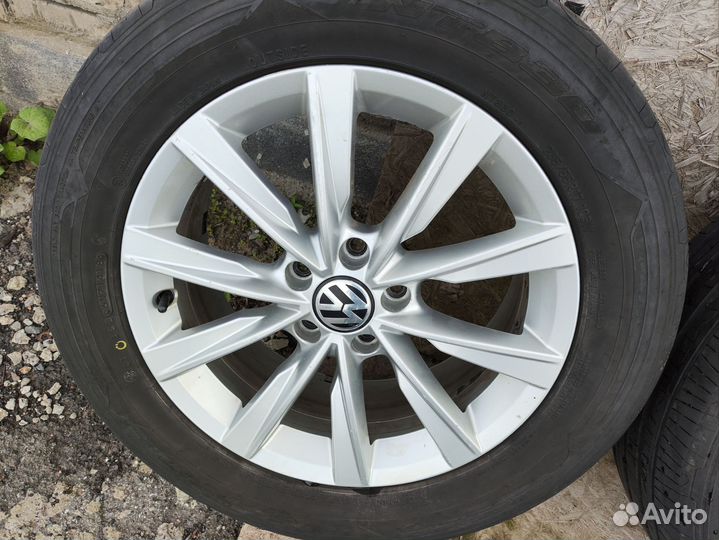 Колёса летние Volkswagen Tiguan 235/55R17 Nitto