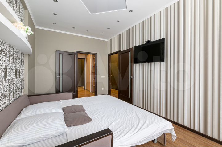 1-к. квартира, 52 м², 10/16 эт.