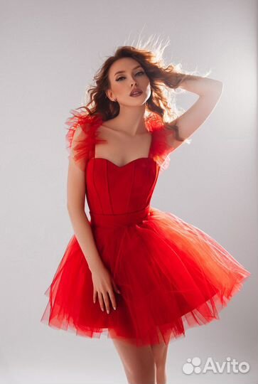 Швея на дому/индивидуальный пошив платьев