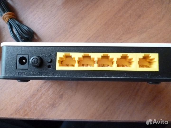 Wi-Fi роутер Sagemcom Fast 1744, v4