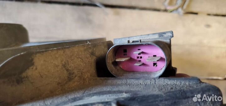 Вентилятор радиатора Volkswagen Jetta