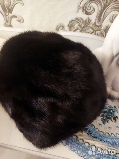 Берет женский норковый