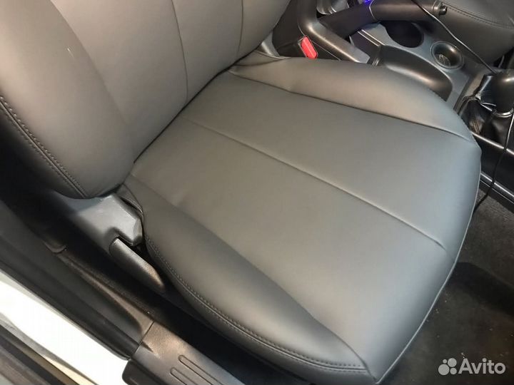 Чехлы на Mitsubishi L-200 88