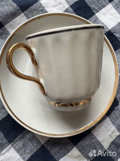 Чашки с блюдцами -6 шт