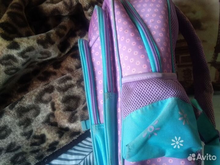 Рюкзак школьный