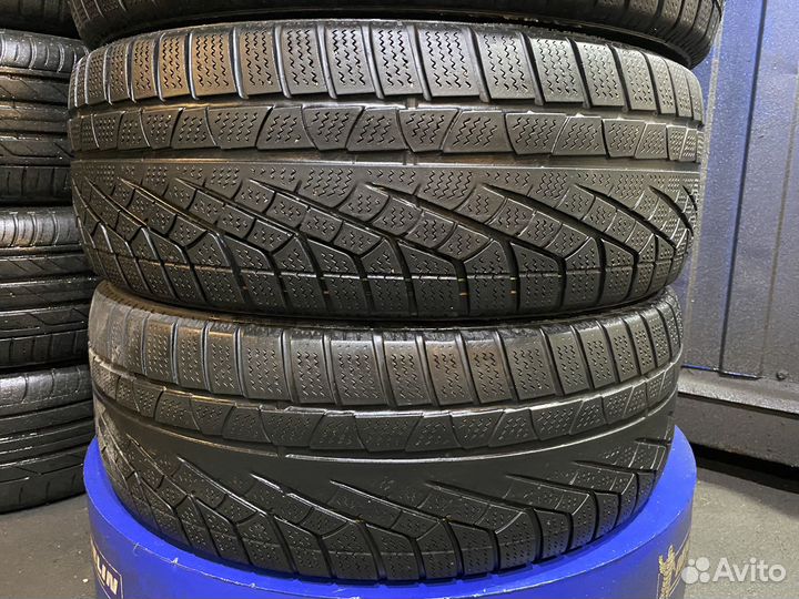 Pirelli Winter Sottozero 210 215/65 R16 98H