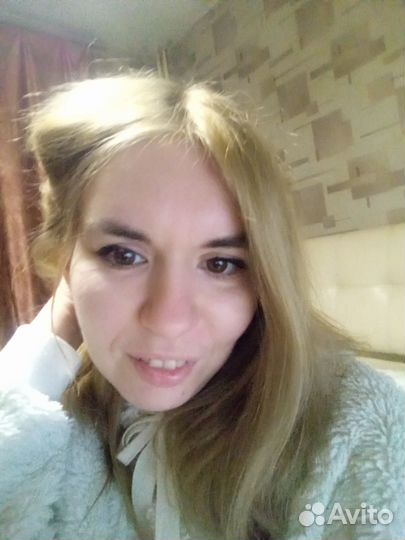 Продавец цветов в ночь