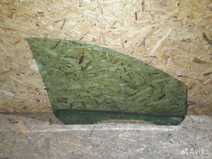 Стекло переднее левое Ford Focus 2 CB4 1.6 shda