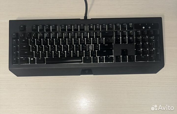 Игровая клавиатура Razer Blackwidow Chroma v2