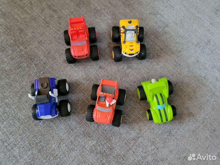 Вспыш и чудо машинки