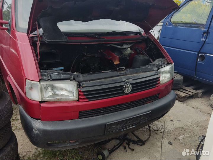 Решетка радиатор VW T4, фольксваген Т4