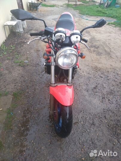 Suzuki bandit 400