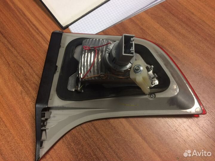 Фонарь внутренний задний левый Bmw X6 E71