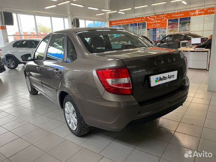 LADA Granta 1.6 МТ, 2021, 62 400 км