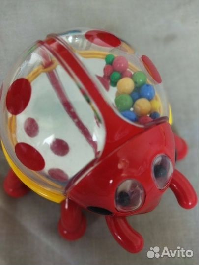 Развивающие игрушки для малышей пакетом