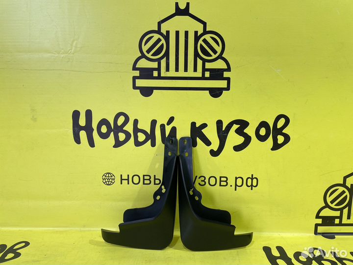 Брызговик передний левый,правый Kia Rio 3 10-16