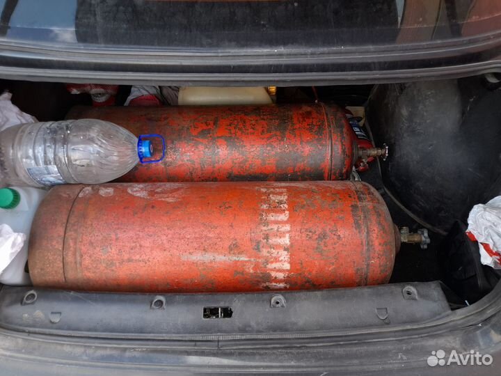 Продаю газовый баллон