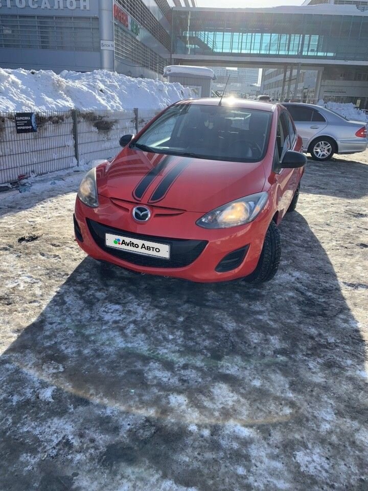 Mazda 2: фото из отзыва