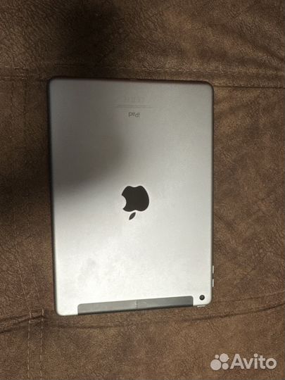 iPad(2018) wifi+sim 32Gb