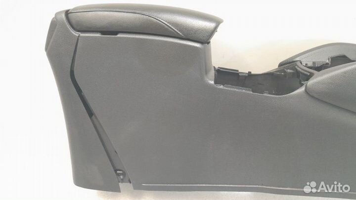 Б/У Б/У Центральная консоль Состояние отличное