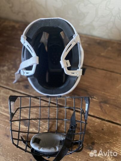 Хоккейный шлем Easton