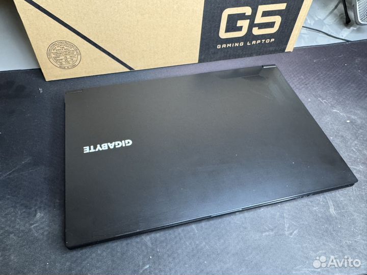 Игровой ноутбук rtx3050/i5/16/512 Gigabyte G5